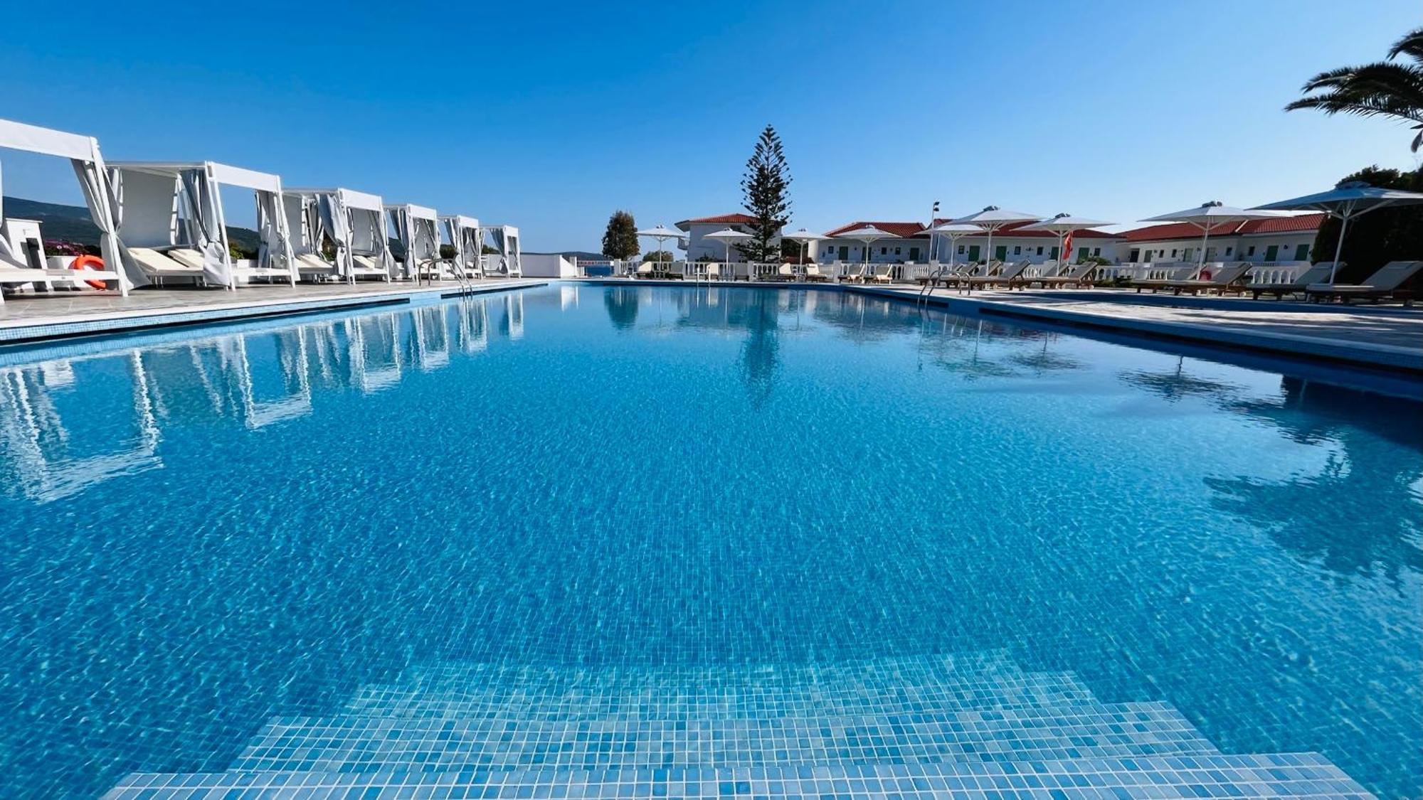 Sirenes Beach Resort Samos Town Zewnętrze zdjęcie